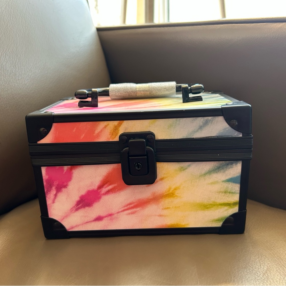 Icing Tie-Dye 🔴🟡🔵🟢Makeup Organizer with Lock 🔐